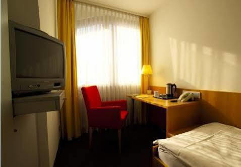 Hotel Spenerhaus Frankfurt am Main Ngoại thất bức ảnh
